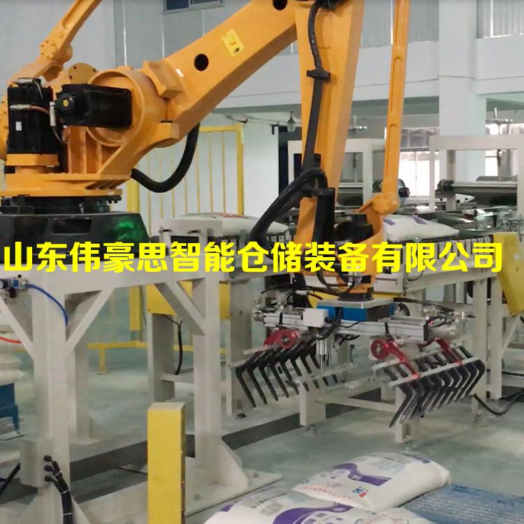 供應(yīng)復(fù)合肥全自動(dòng)碼垛機(jī) 肥料碼垛機(jī)器人工作現(xiàn)場(chǎng)
